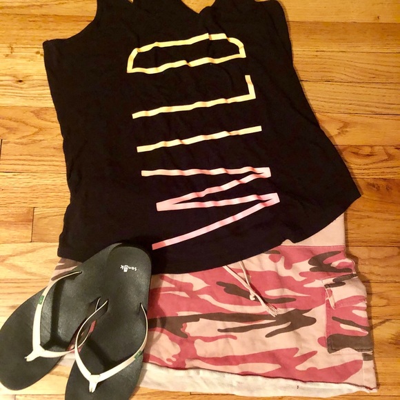 3 skirts great for vacation and beaches. - Picture 7 of 8